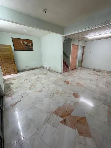 Rumah Teres untuk Dijual di Taman Kajang Perdana (Kajang) - Candy Soon - Living Room - PropertyGuru.com.my
