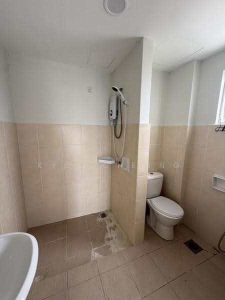 Kondominium untuk Disewa di Ampang Putra Residency - Kyce Cheong - Bathroom - PropertyGuru.com.my