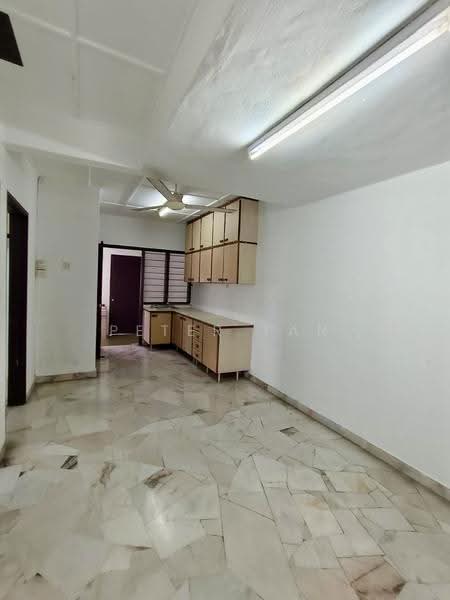 Rumah Teres 1-Tingkat untuk Disewa di Bandar Sri Damansara (Selangor) - Peter Tan - Kitchen - PropertyGuru.com.my