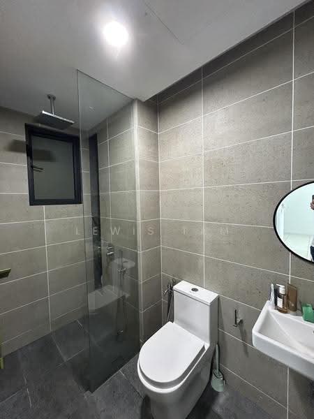 Kondominium untuk Disewa di The Valley Residences @ SkySierra - Lewis Tam - Bathroom - PropertyGuru.com.my