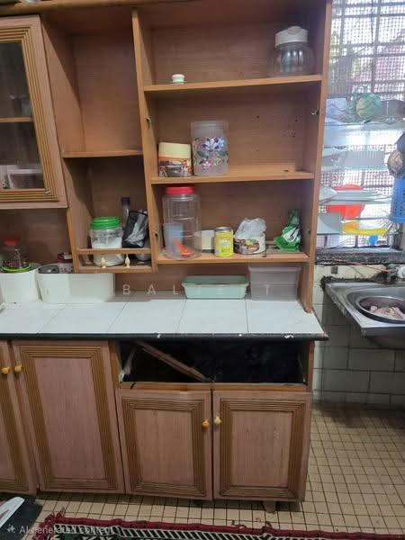 Rumah Teres 2-Tingkat untuk Dijual di Taman Pinggiran Templer (Selayang) - Baljeet Singh - Kitchen - PropertyGuru.com.my