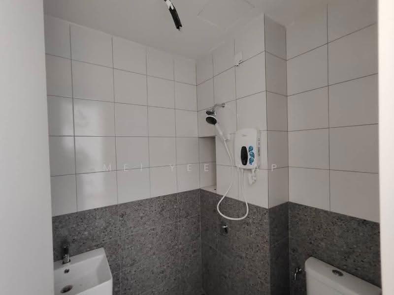 Rumah Teres 2-Tingkat untuk Disewa di Eco Majestic (Semenyih) - Mei Yee Yap - Bathroom - PropertyGuru.com.my