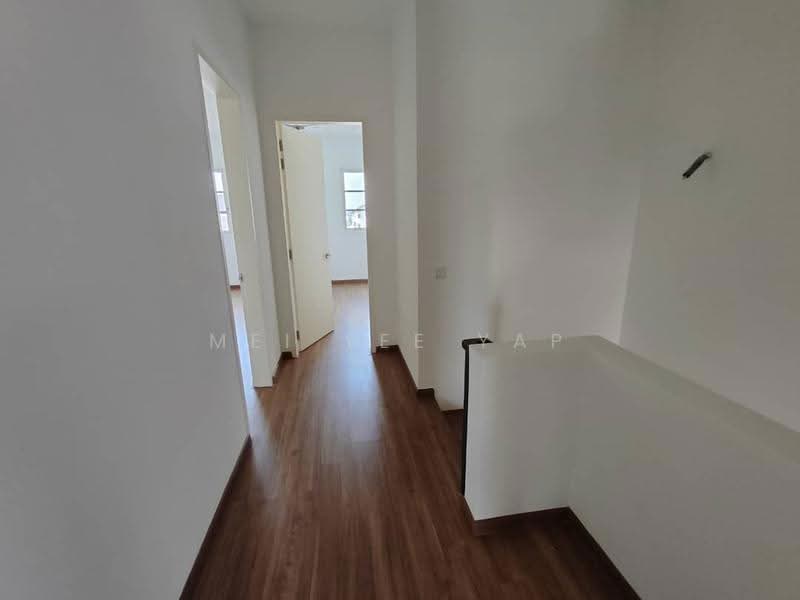 Rumah Teres 2-Tingkat untuk Disewa di Eco Majestic (Semenyih) - Mei Yee Yap - Corridor - PropertyGuru.com.my