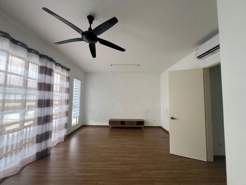 Rumah Teres 2-Tingkat untuk Disewa di Eco Majestic (Semenyih) - Mei Yee Yap - Living Room - PropertyGuru.com.my