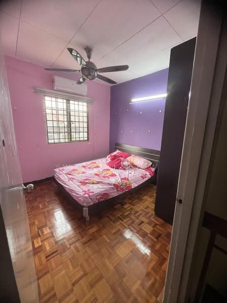 Terraced House for Sale in Bandar Putra Permai (Seri Kembangan) - Wei Liew - Bedroom - PropertyGuru.com.my