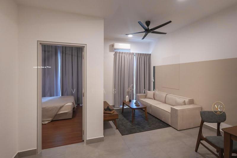 Kediaman Servis untuk Disewa di Sunsuria Forum - Vitas Tan - Living Room - PropertyGuru.com.my