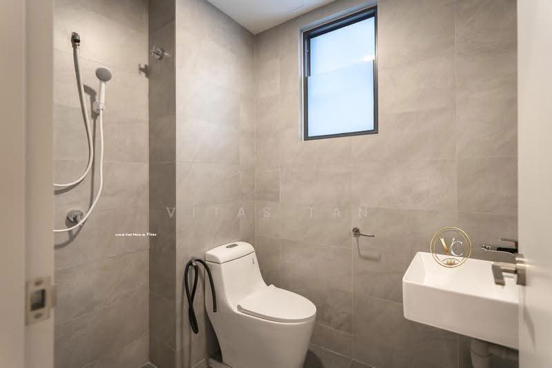 Kediaman Servis untuk Disewa di Sunsuria Forum - Vitas Tan - Bathroom - PropertyGuru.com.my