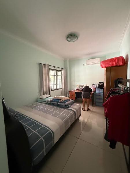 Rumah Banglo untuk Dijual di Bandar Putra Kulai (Kulai) - Shishi . - Bedroom - PropertyGuru.com.my
