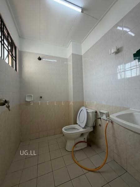 Rumah Teres untuk Disewa di Bandar Botanic (Klang) - Stella Tan - Bathroom - PropertyGuru.com.my