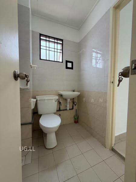 Rumah Teres untuk Disewa di Bandar Botanic (Klang) - Stella Tan - Bathroom - PropertyGuru.com.my