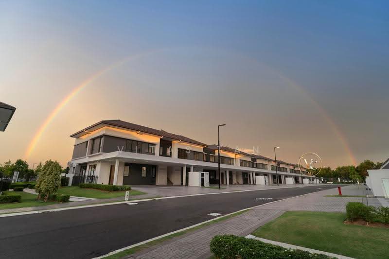 Rumah Bandar untuk Dijual di Eco Ardence (Setia Alam) - Vitas Tan - Exterior - PropertyGuru.com.my