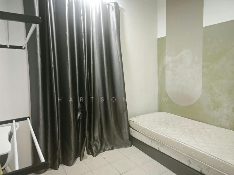 Kediaman Servis untuk Disewa di Casa Subang - Hartson Lew - Bedroom - PropertyGuru.com.my