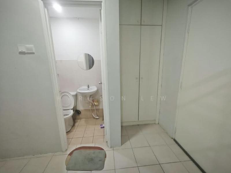 Kediaman Servis untuk Disewa di Casa Subang - Hartson Lew - Bathroom - PropertyGuru.com.my