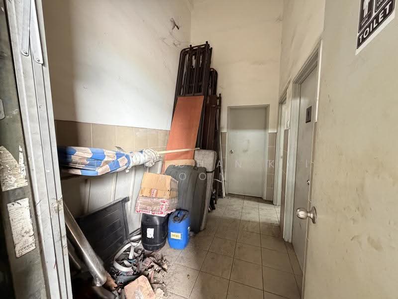 Factory for Rent in Johor Bahru (Johor) - Alvin Chan Kai Boon - Corridor - PropertyGuru.com.my