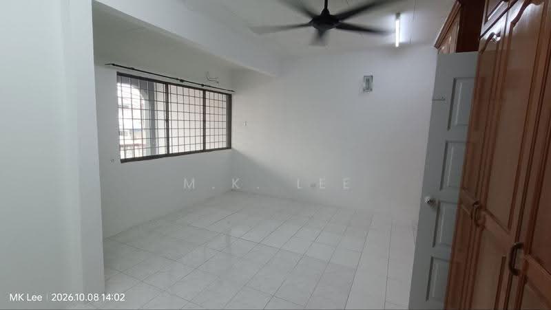 Rumah Teres 1.5-Tingkat untuk Disewa di Taman Bukit Maluri (Kepong) - M.K. Lee - Living Room - PropertyGuru.com.my