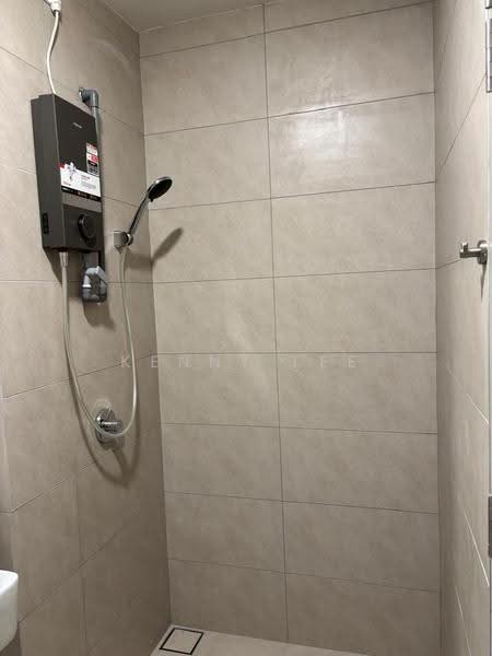 Service Residence for Rent at Melawati : Park One - Kenny Lee - Bathroom - PropertyGuru.com.my