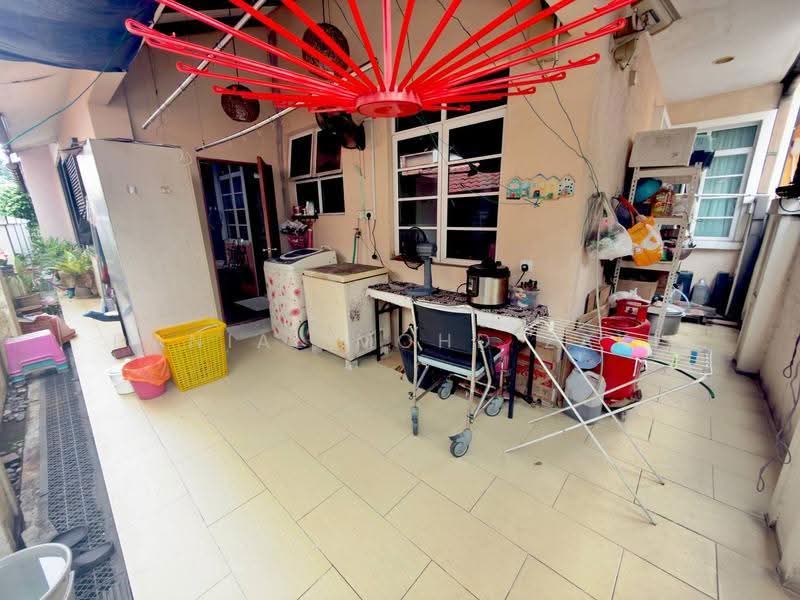 Bungalow House for Sale in Bandar Putra Permai (Seri Kembangan) - Danial Mohd Zaki - PropertyGuru.com.my