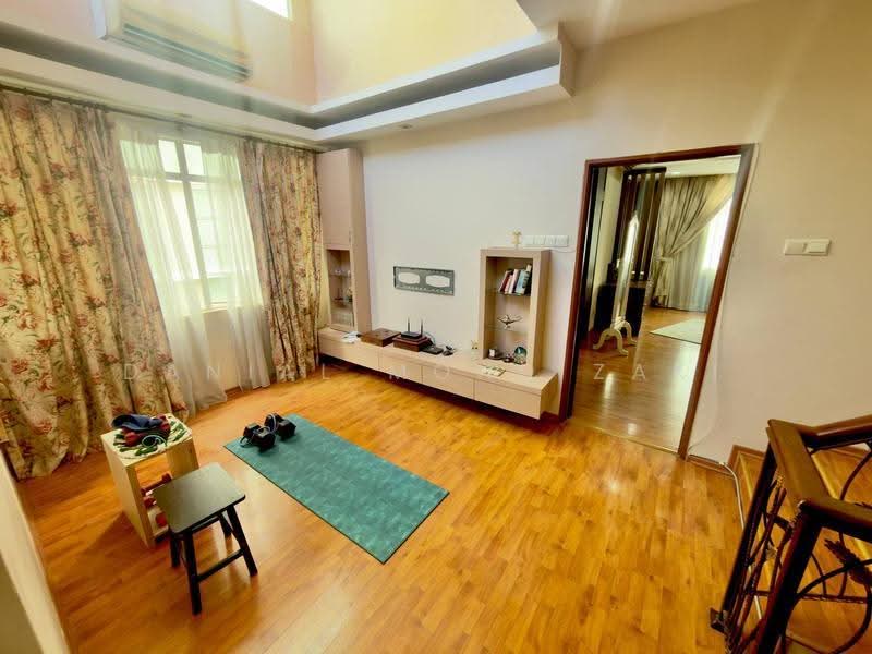 Bungalow House for Sale in Bandar Putra Permai (Seri Kembangan) - Danial Mohd Zaki - PropertyGuru.com.my