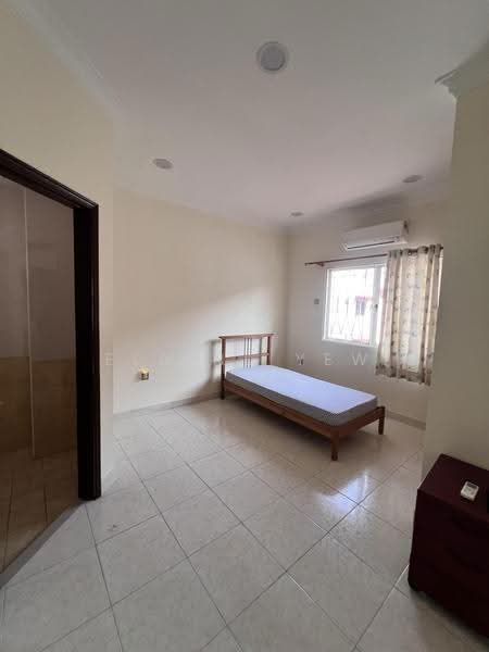 3-storey Terraced House for Sale in Taman Tasik Indah (Jalan Ipoh) - Elaine Yew - PropertyGuru.com.my