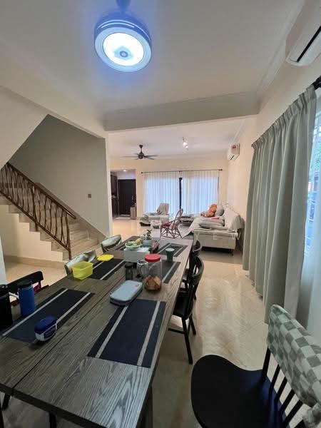 3-storey Terraced House for Sale in Taman Tasik Indah (Jalan Ipoh) - Elaine Yew - PropertyGuru.com.my