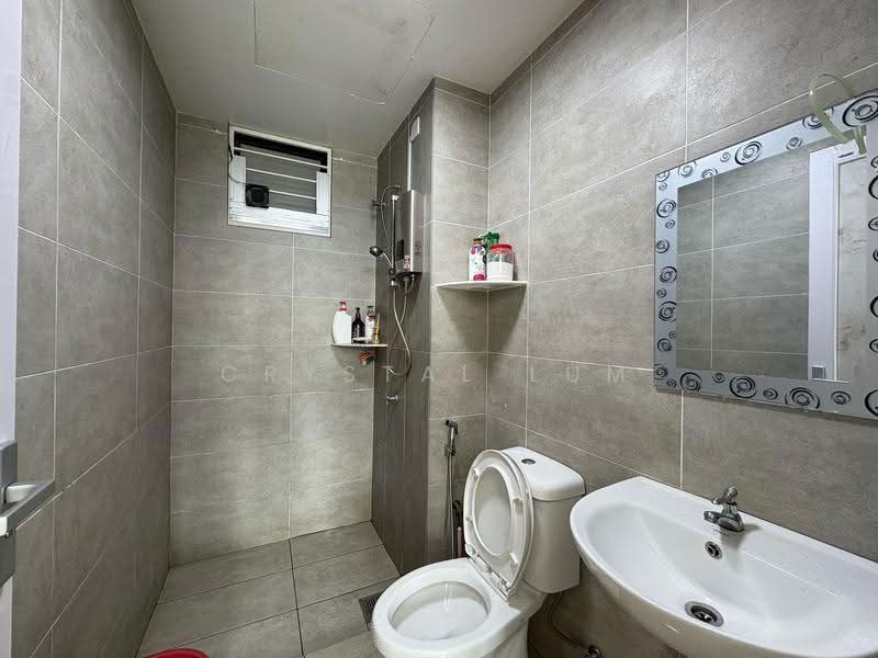 Kediaman Servis untuk Dijual di Mizumi Residences - Crystal Lum - PropertyGuru.com.my