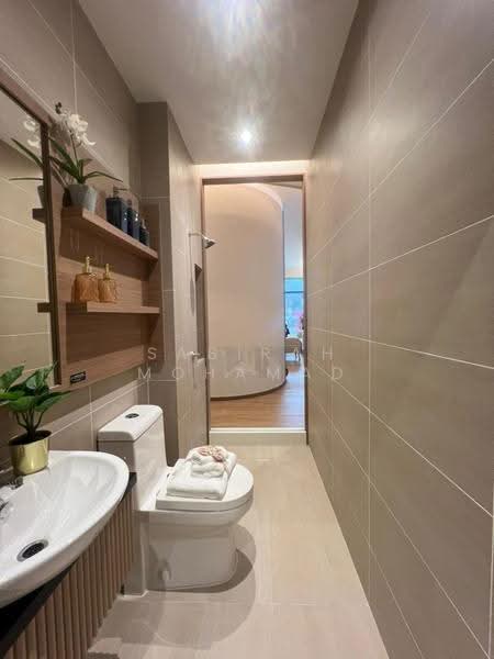 Condominium for Sale at Elmora Condominium - Sabirah Mohamad - Bathroom - PropertyGuru.com.my