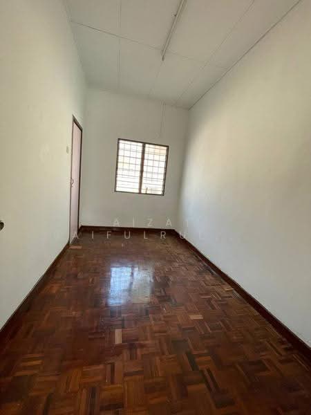 Rumah Teres 2-Tingkat untuk Disewa di Seksyen 7 (Shah Alam) - Aizat Saifulrullah - Interior - PropertyGuru.com.my