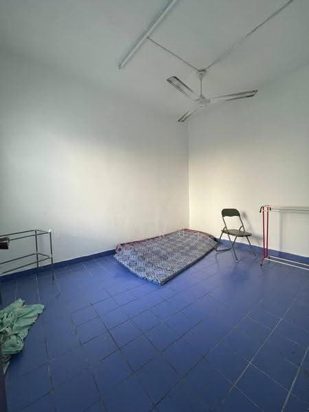 Rumah Teres 2-Tingkat untuk Disewa di Seksyen 7 (Shah Alam) - Aizat Saifulrullah - Bedroom - PropertyGuru.com.my