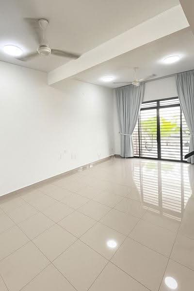 2-storey Terraced House for Sale in Iskandar Puteri (Nusajaya) (Johor) - JH Yap - Living Room - PropertyGuru.com.my
