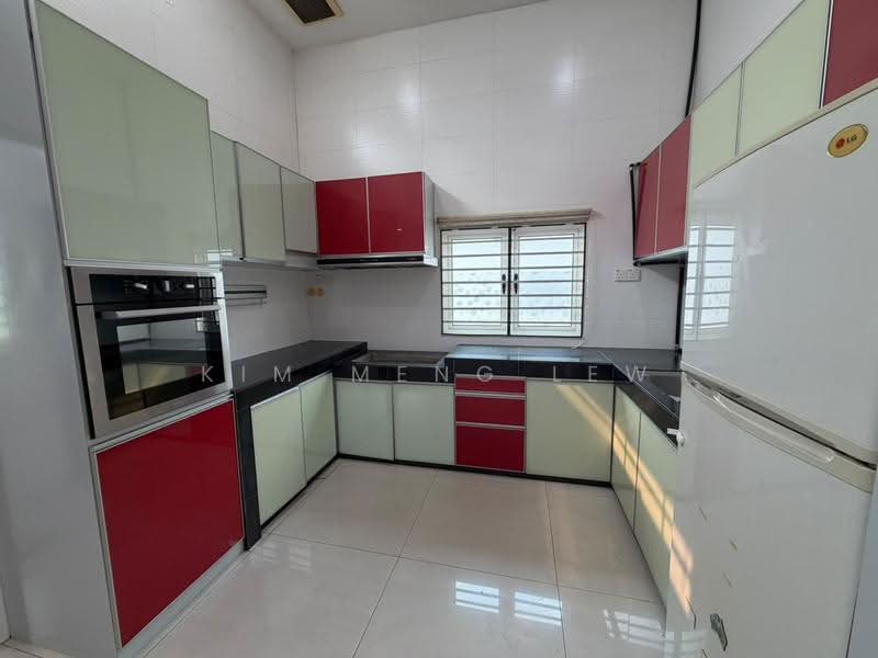 1.5-storey Terraced House for Sale in Bandar Sri Damansara (Selangor) - Kim Meng Lew - Kitchen - PropertyGuru.com.my