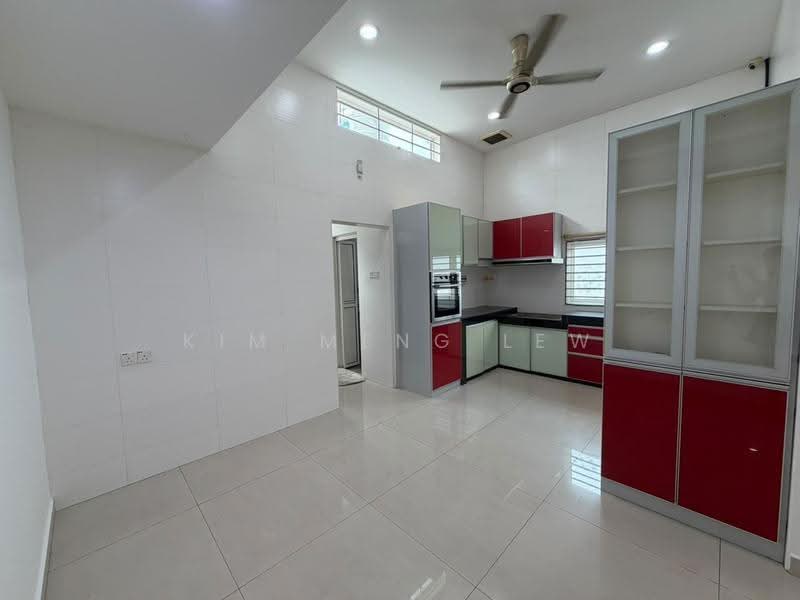 1.5-storey Terraced House for Sale in Bandar Sri Damansara (Selangor) - Kim Meng Lew - Kitchen - PropertyGuru.com.my