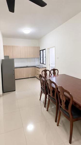 Kondominium untuk Disewa di Parkhill Residence - Tammie Heng - Kitchen - PropertyGuru.com.my
