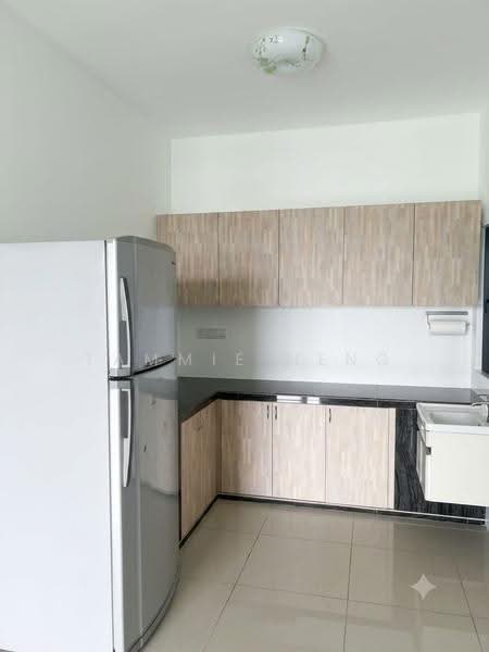 Kondominium untuk Disewa di Parkhill Residence - Tammie Heng - Kitchen - PropertyGuru.com.my