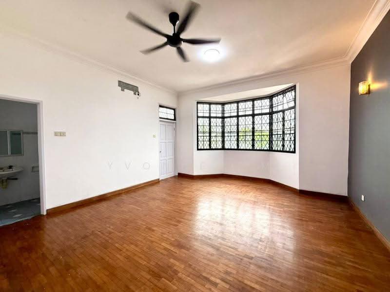 Rumah Teres 2-Tingkat untuk Dijual di Ulu Tiram (Johor) - Yvonne Lim - Living Room - PropertyGuru.com.my