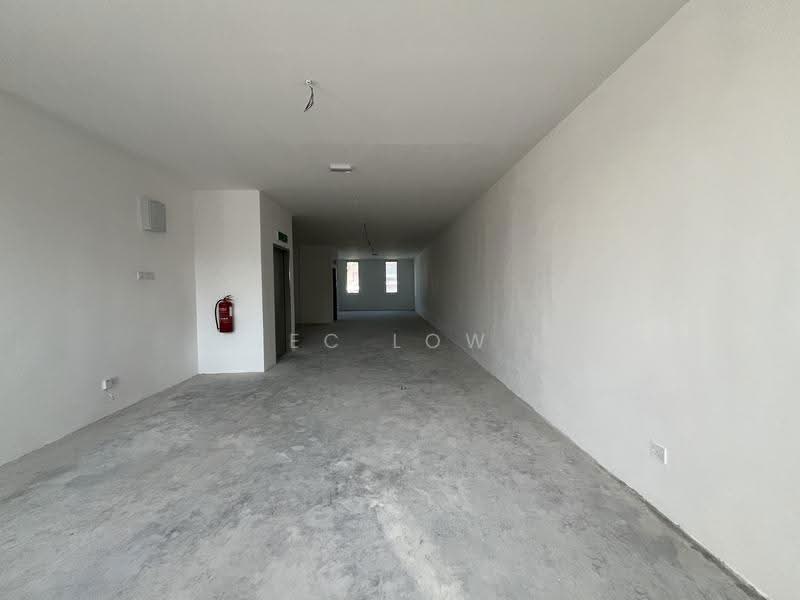 Shop for Rent in Nilai 3 (Nilai) - EC Low - Corridor - PropertyGuru.com.my