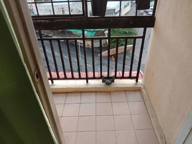 Pangsapuri untuk Dijual di Taman Cheras Awana Apartment - Den Lam - Balcony - PropertyGuru.com.my