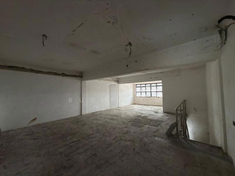 Shop for Rent in Kampung Skudai Kiri (Tampoi) - Ruby Teow - Interior - PropertyGuru.com.my