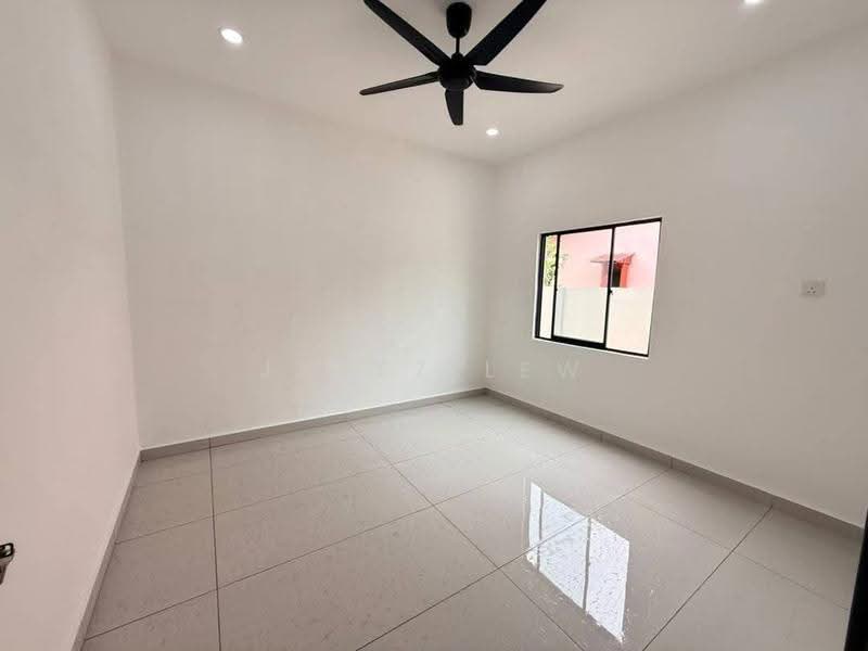 Semi-Detached House for Sale in Taman Sri Skudai (Skudai) - Jabez Lew - PropertyGuru.com.my