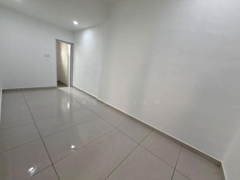 Semi-Detached House for Sale in Taman Sri Skudai (Skudai) - Jabez Lew - PropertyGuru.com.my