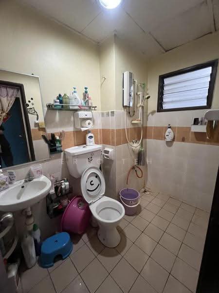 1.5-storey Terraced House for Rent in Bandar Bukit Raja (Klang) - Eric Teh - Bathroom - PropertyGuru.com.my