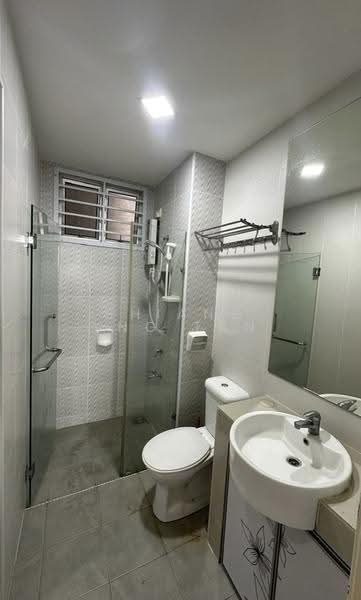 Pangsapuri untuk Disewa di Austin Suites (Permata Austin) - Shiang Yng Tan - Bathroom - PropertyGuru.com.my