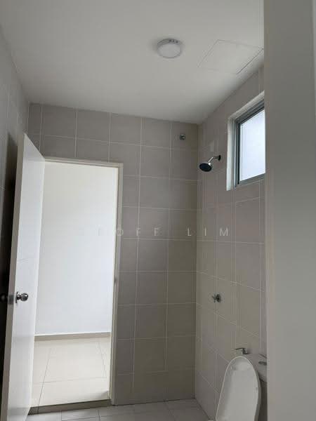Rumah Teres 2-Tingkat untuk Disewa di Labu (Negeri Sembilan) - Geoff Lim - Bathroom - PropertyGuru.com.my