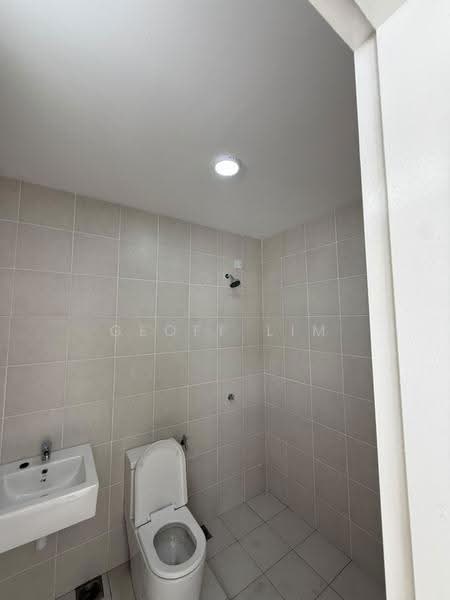 Rumah Teres 2-Tingkat untuk Disewa di Labu (Negeri Sembilan) - Geoff Lim - Bathroom - PropertyGuru.com.my