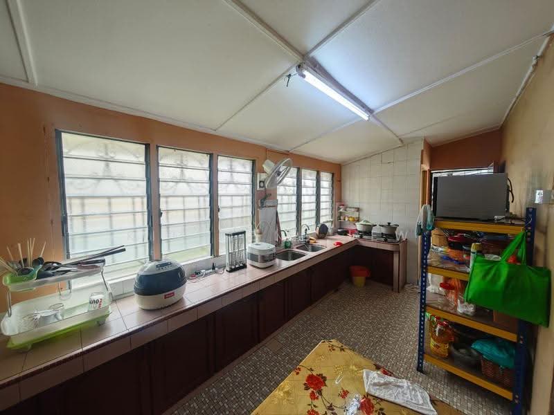 Terraced House for Sale in Kepong (Kuala Lumpur) - Kim Meng Lew - Kitchen - PropertyGuru.com.my