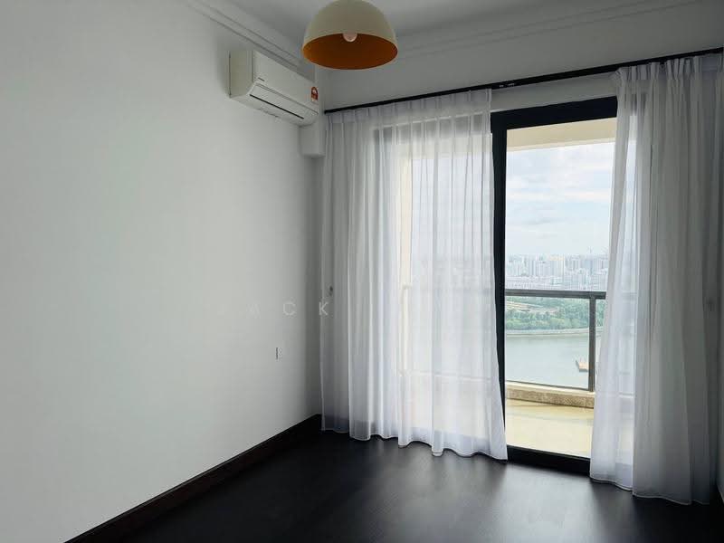 Kondominium untuk Dijual di R&F Princess Cove Phase 2-Seine Region - Jack Liew - Balcony - PropertyGuru.com.my