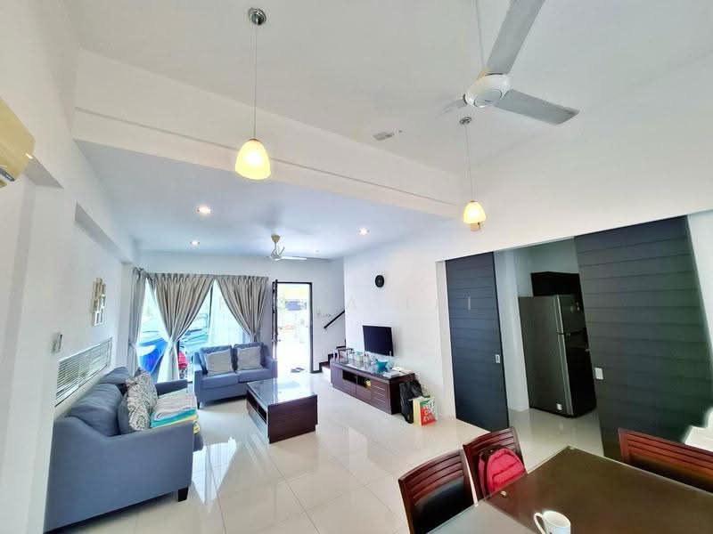 Rumah Teres 2-Tingkat untuk Dijual di Likas (Kota Kinabalu) - Fiona Lai - PropertyGuru.com.my
