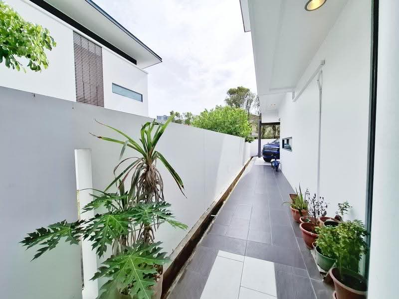 Rumah Teres 2-Tingkat untuk Dijual di Likas (Kota Kinabalu) - Fiona Lai - PropertyGuru.com.my