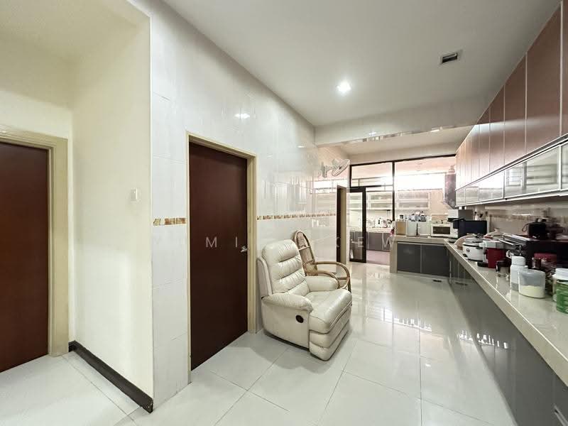 Semi-Detached House for Sale in Sungai Long (Bandar Sungai Long) - Yumiko Kew - Kitchen - PropertyGuru.com.my