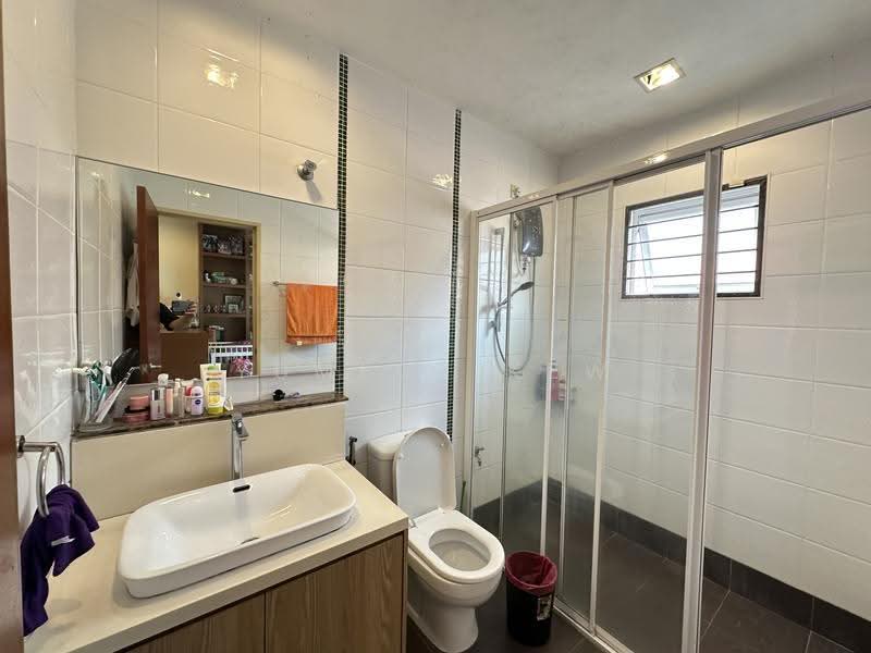 Semi-Detached House for Sale in Sungai Long (Bandar Sungai Long) - Yumiko Kew - Bathroom - PropertyGuru.com.my