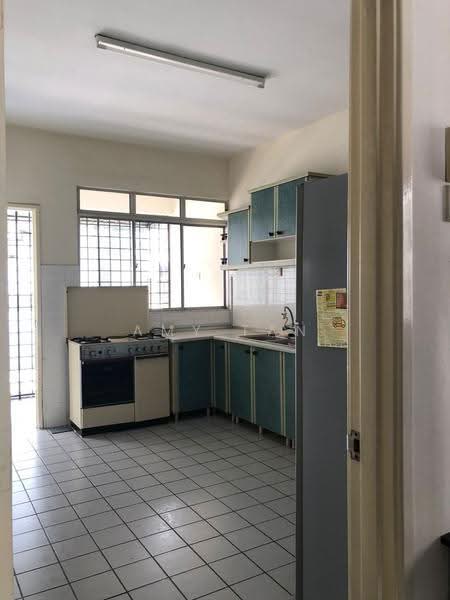 2-storey Terraced House for Sale in Bandar Utama 4 (Bandar Utama) - Amy Tan - PropertyGuru.com.my